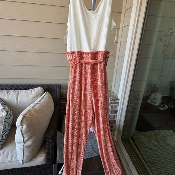 Women’s sleeveless Jumpsuit size XL NWT - Picture 10 of 10
